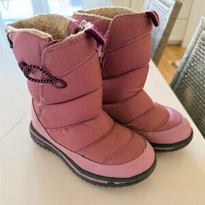 L.L.Bean Girls' Rose Pink Quilted Winter Snow Boot